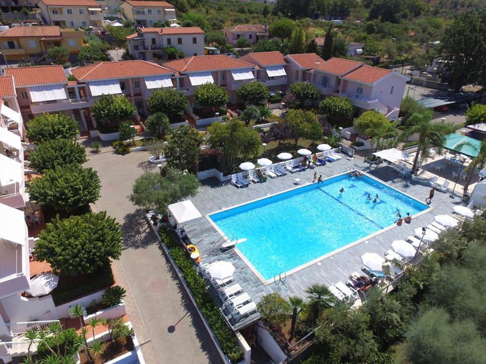Residence Le Magnolie Praia a Mare Exterior photo
