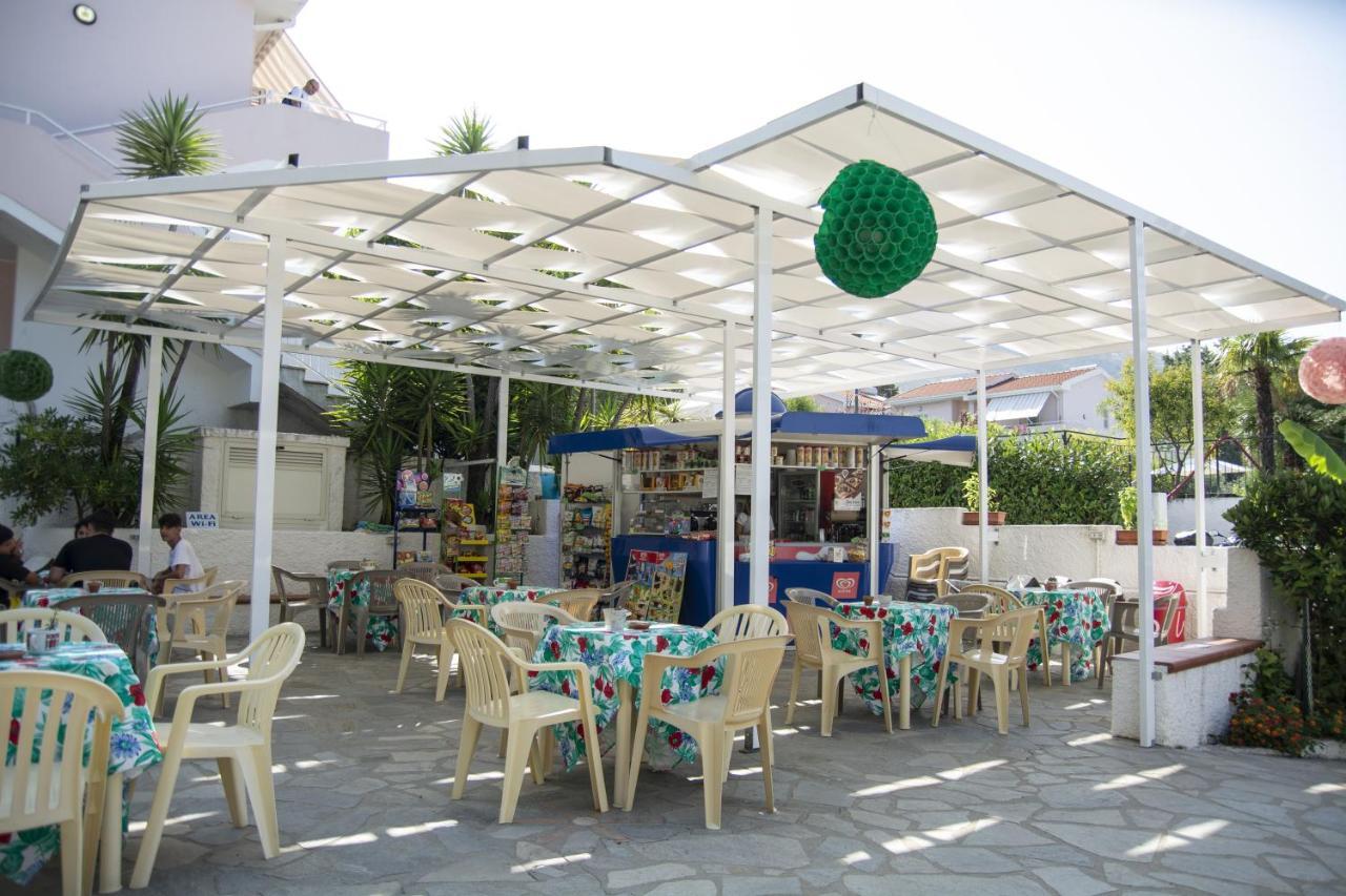 Residence Le Magnolie Praia a Mare Exterior photo