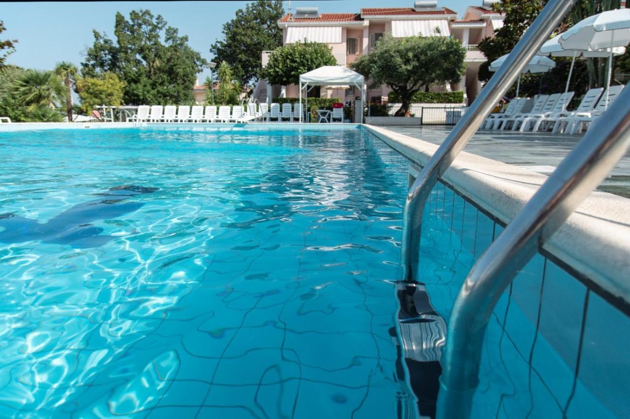 Residence Le Magnolie Praia a Mare Exterior photo